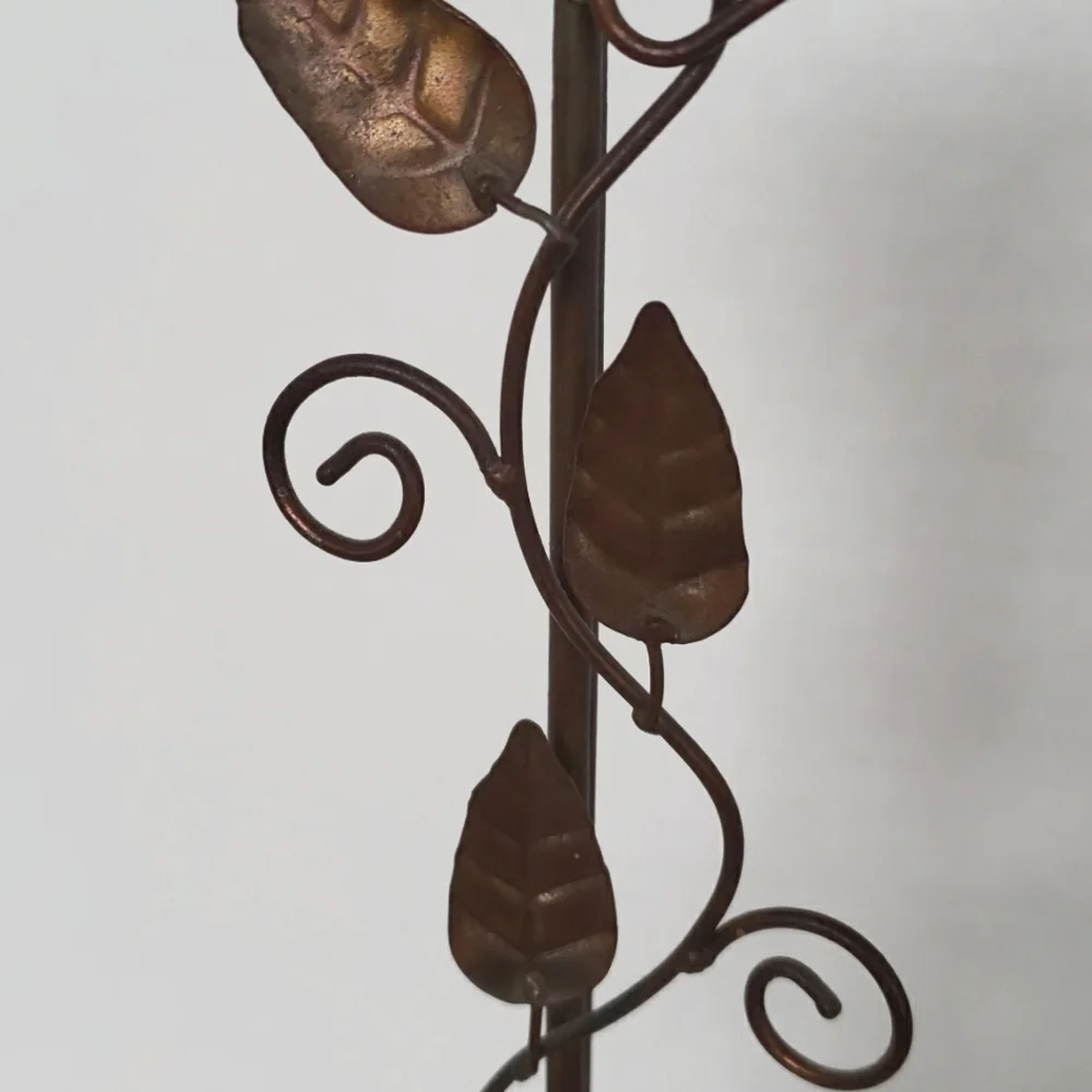 Wire bronze color frame